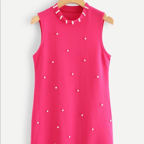 🆕High neck pearl detail pink dress - Picture 2 of 6